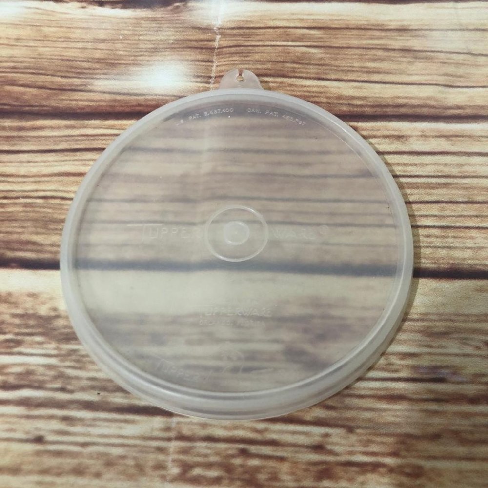 Vintage Tupperware Replacement Seal / Lid #238-8 B Tab (B)